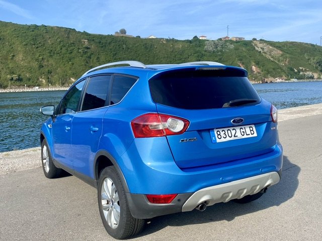 FORD Kuga 2.0 TDCI TITANIUM 4×4 4WD