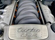 PORSCHE Cayenne Turbo